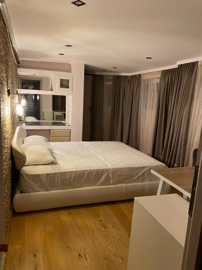 אתונה Helen Luxury Loft Design Meisonette-Apartment מראה חיצוני תמונה