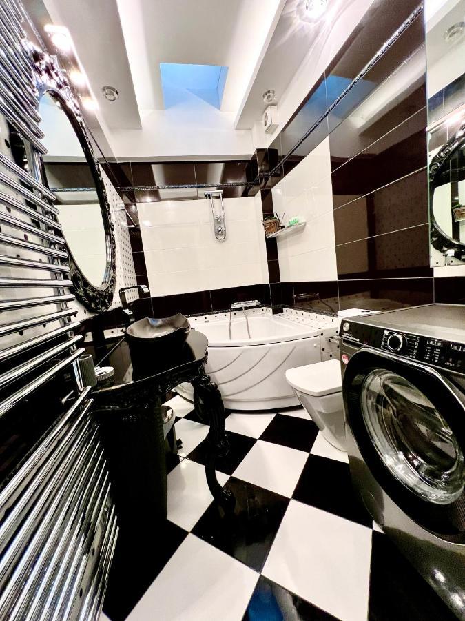 אתונה Helen Luxury Loft Design Meisonette-Apartment מראה חיצוני תמונה